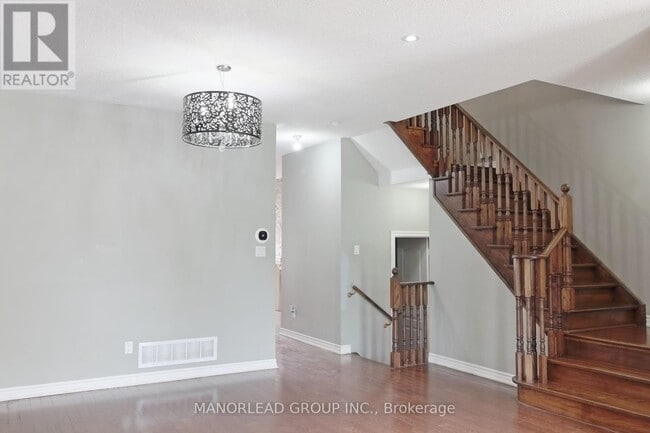 Building Photo - 21 Alsop Ave