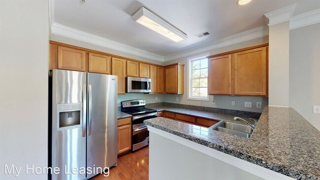 Foto del edificio - 3 br, 2.5 bath House - 8853 Arbor Creek Drive