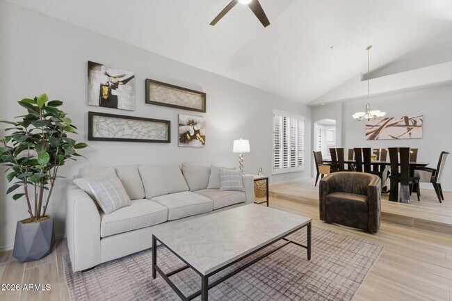 Building Photo - 9750 E Gelding Dr