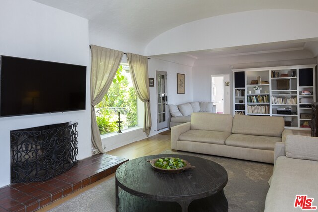 Building Photo - 2219 Ben Lomond Dr