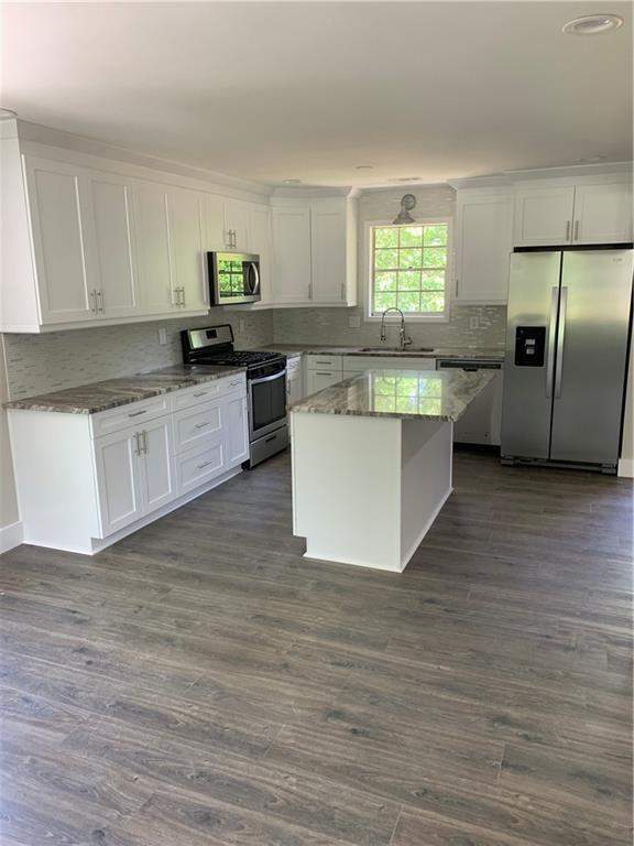 Building Photo - 1039 Washington Ave