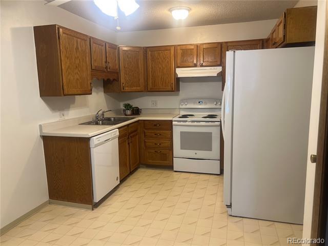 Foto principal - 3022 S Wheeling Way