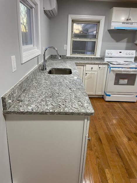 Kitchen - 15 Dryden St