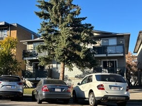 Building Photo - 2010 11 Av SW