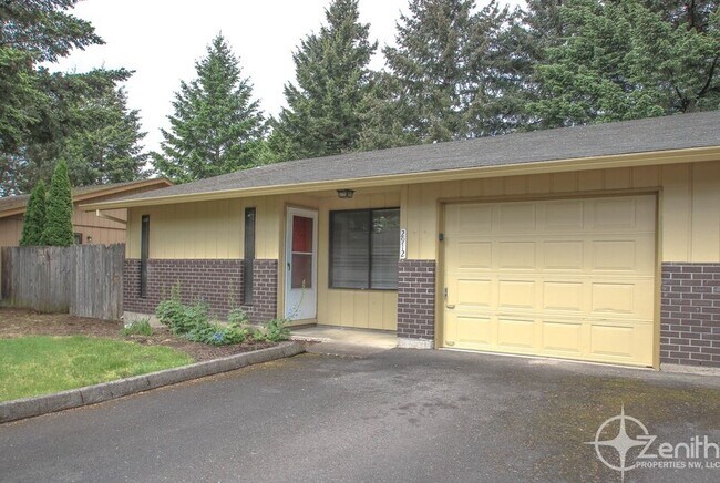 Building Photo - 2912 NE 86th Ave