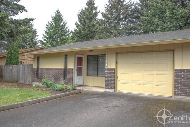 Foto del edificio - 2912 NE 86th Ave