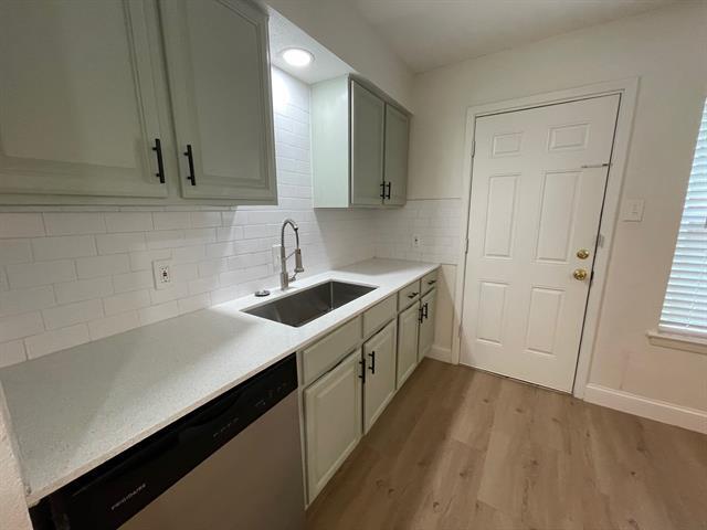 Foto del edificio - 208 Hosack St