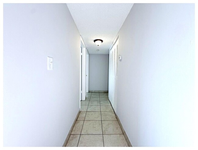 Building Photo - 1127 Lake Terry Dr
