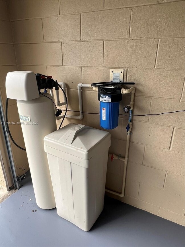 Building Photo - 1679 SW 156th Ln