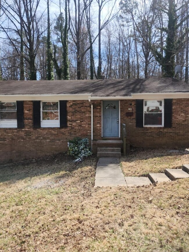 Building Photo - 128 Cherryview Ln