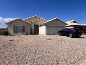 Building Photo - 10821 W Royal Palm Rd