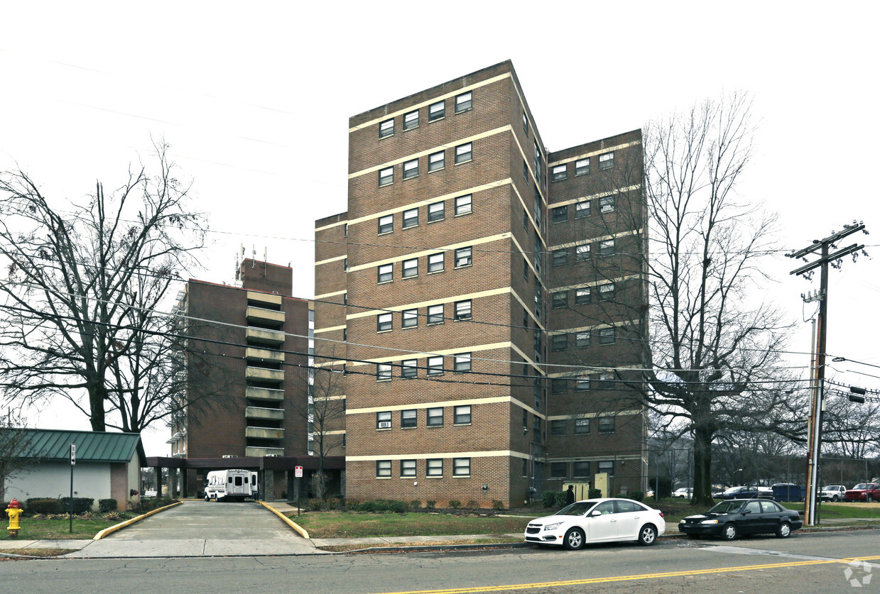 Foto del edificio - Mary Walker Towers