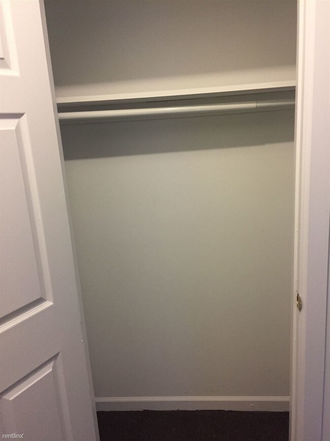 Foto del edificio - 5220 Wayne Ave