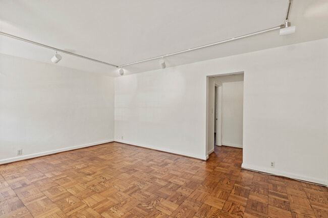 Building Photo - 3541 39th St NW