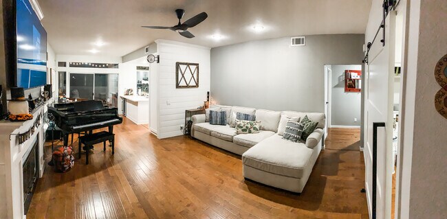 Main Living Area 1 - 23945 Arroyo Park Dr