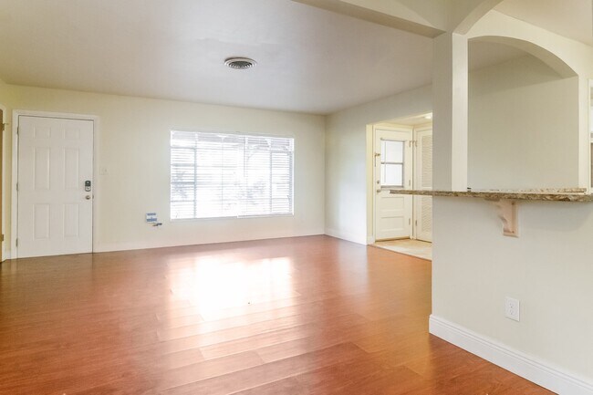 Foto del edificio - 1436 Tangerine Ct