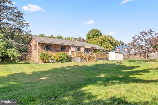 Foto del edificio - 15617 Allnutt Ln