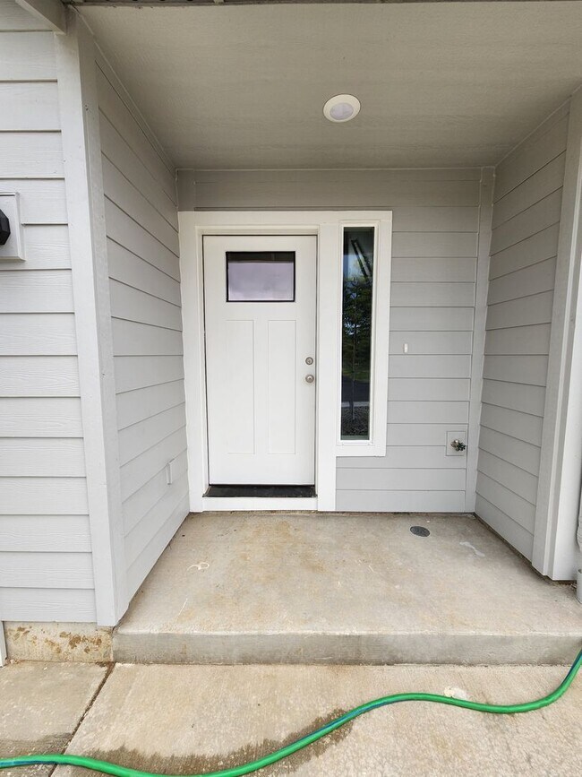 Foto del edificio - 1014 Peach Rd