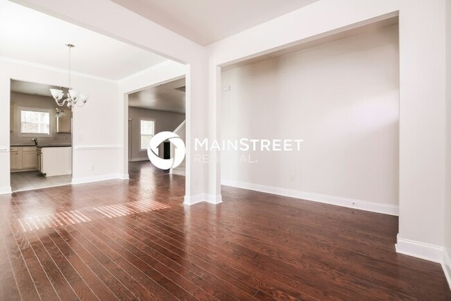 Foto del edificio - 4 Bedroom Pet-Friendly Home in FRANKLINTON...