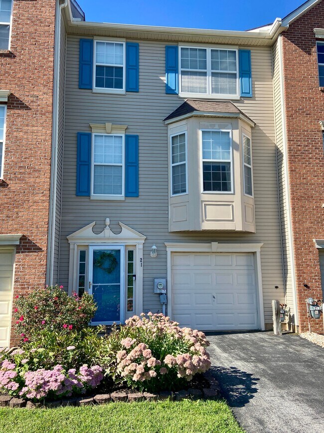 Foto del edificio - 21 Shawn Ln