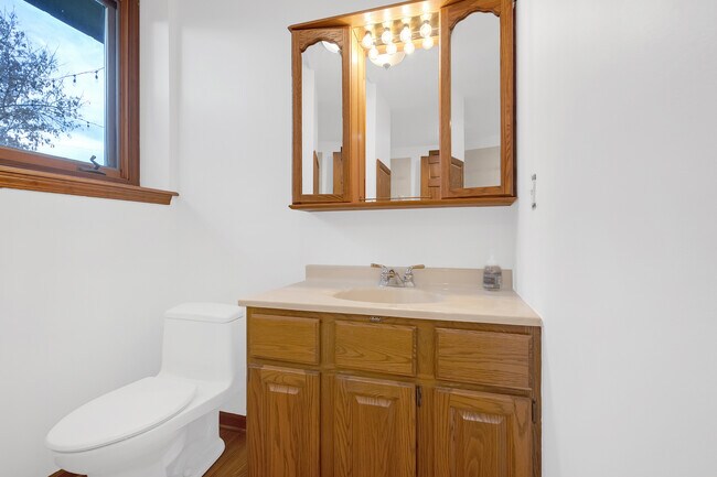 Foto del edificio - 1N280 Morse St