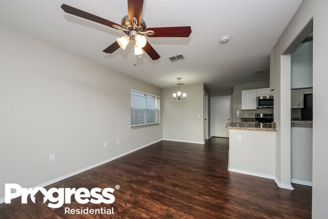Foto del edificio - 13028 Lily Pond Ct