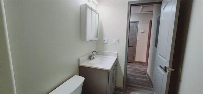 Foto del edificio - 1837 Access Rd