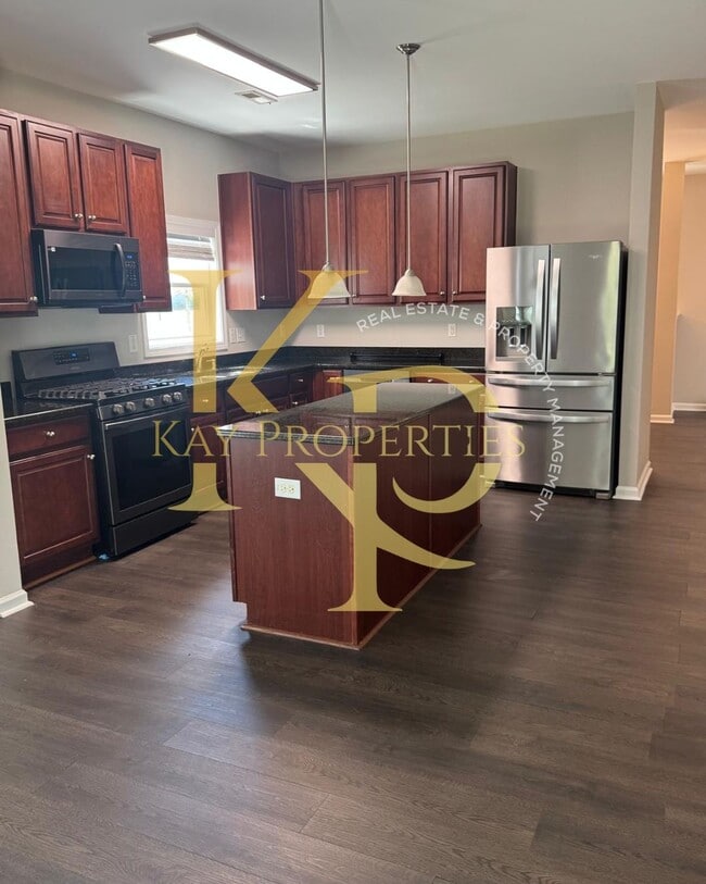 Building Photo - 5904 Sandpiper Farm Ln