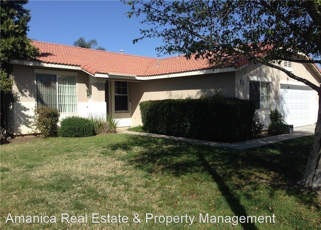 Foto principal - 4 br, 2 bath House - 24914 Newgarden St