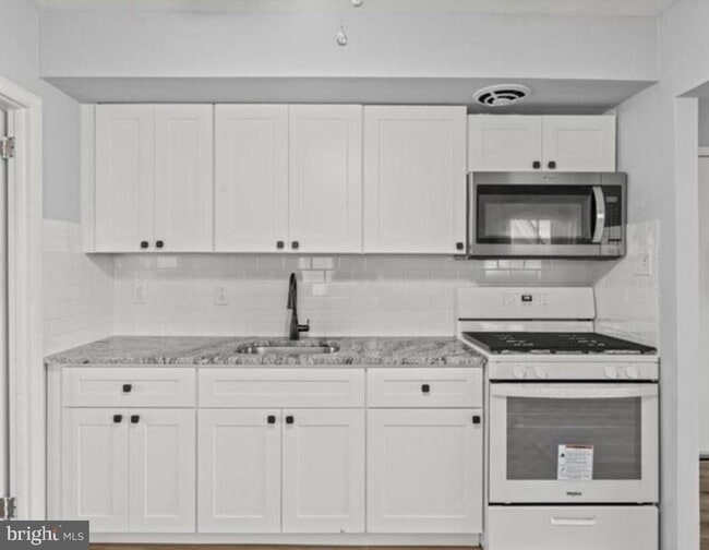 Foto del edificio - 6017 N 11th St