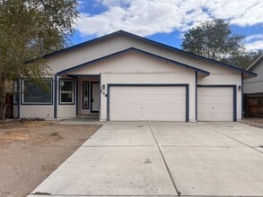 Building Photo - 128 Michaelsen Dr