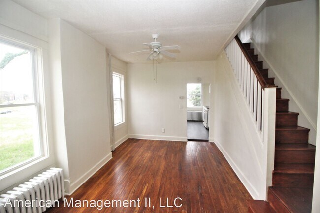 Building Photo - 3 br, 1 bath House - 1609 E 28th St