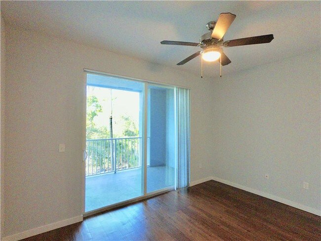 Foto del edificio - 2544 SW 14th Ave