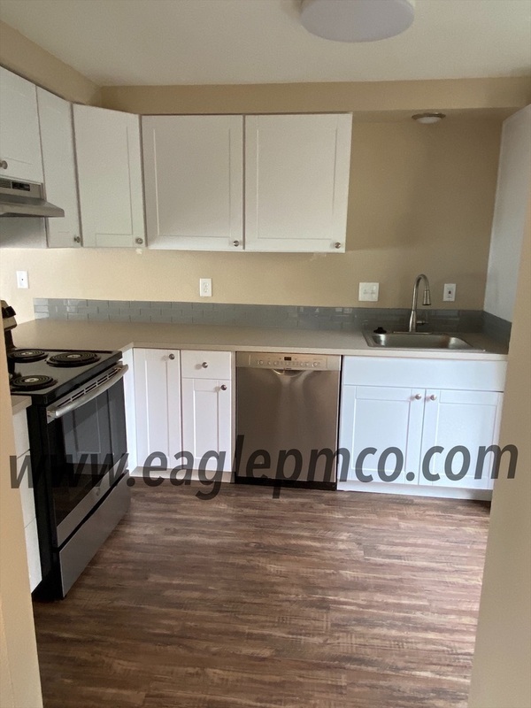 Building Photo - 12486 SE 60th Ct