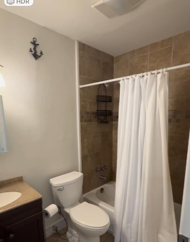 Bath 2 - 301 Dubose Dr