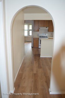 Building Photo - 2 br, 1 bath House - 629 First St.