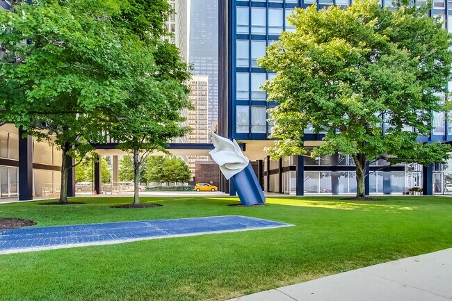 Foto del edificio - 880 N Lake Shore Dr