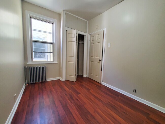 Unit 2F - 312 Princeton Ave