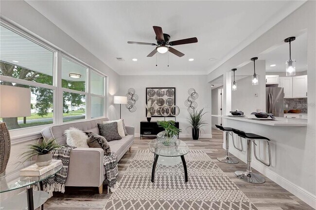 Foto del edificio - 6660 17th Ln N