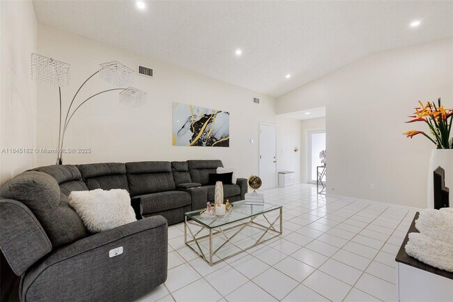 Building Photo - 12340 SW 144th Terrace