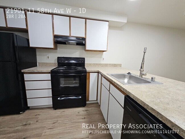 Foto del edificio - 21901 58th Ave W