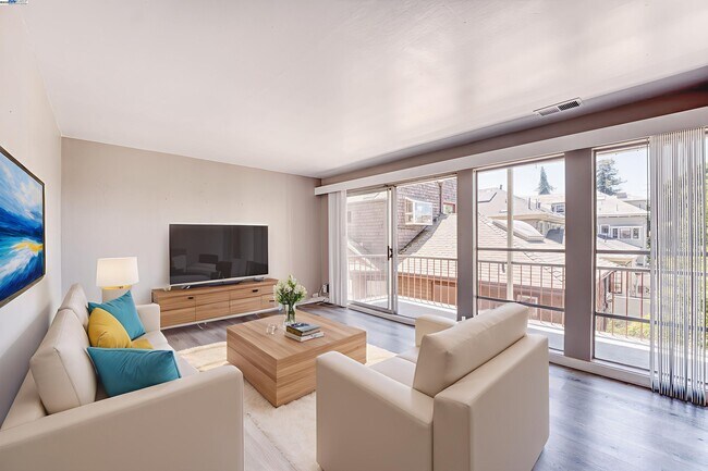Foto del edificio - 3815 Harrison St