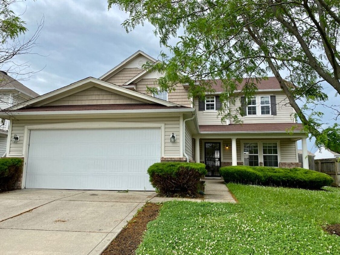Foto principal - COMING SOON!! Gorgeous 4 Bedroom 2.5 Bath ...