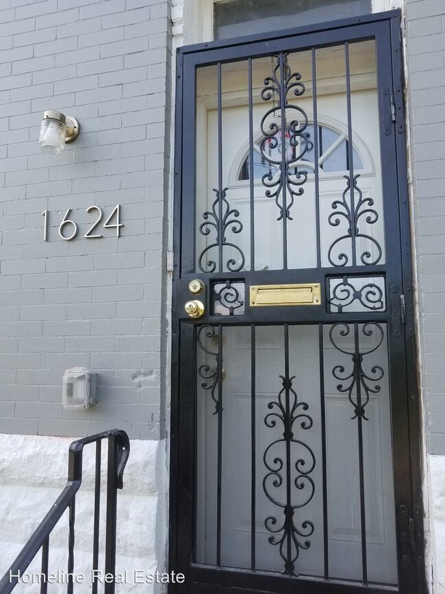 1624 N Patton St Philadelphia Pa 19121 House For Rent In