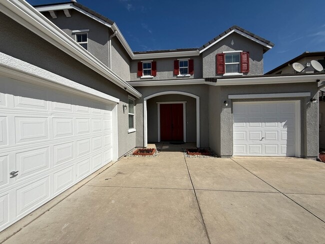 Foto del edificio - Spacious and Inviting Home in Elk Grove