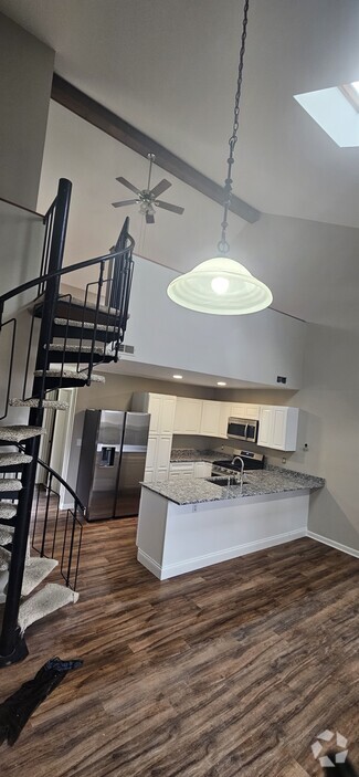 Building Photo - 5 Brandywine Ct