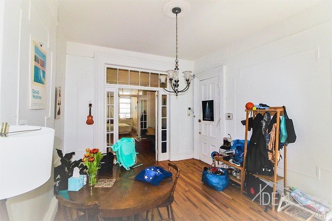 Building Photo - Amazing 2.5 BR for Rent in Carroll Gardens