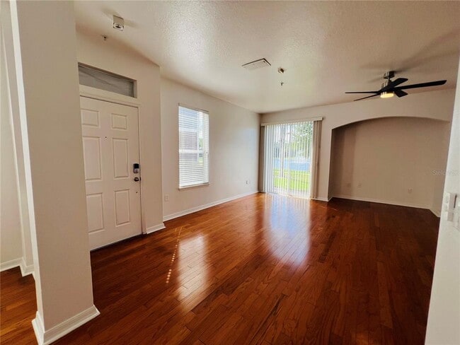 Foto del edificio - 6658 S Goldenrod Rd
