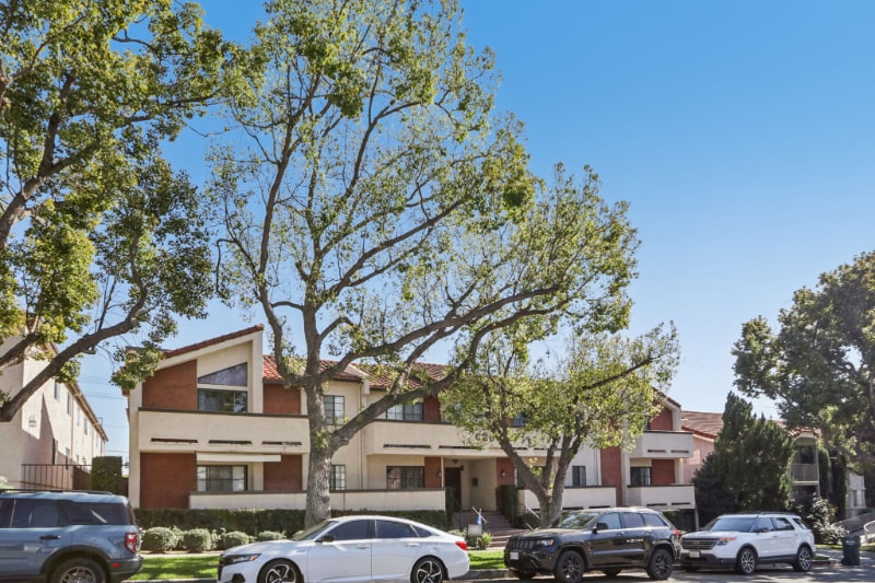 Photo - 626 E Verdugo Ave (Burbank, CA)