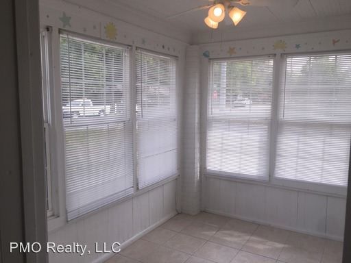 Foto del edificio - 1628 S Grove St